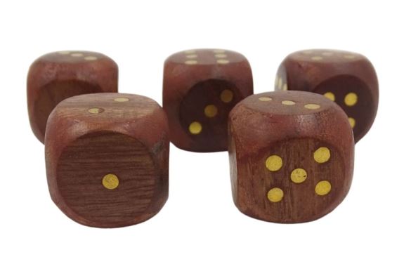 Dados de madera para juego en barril con grabado – regalo personalizado de acacia, altura 7 cm, diámetro 8 cm, para mayores de 14 años