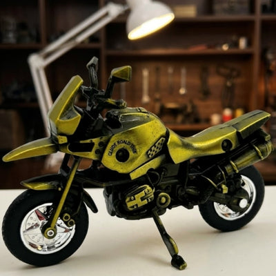 Modelo de motocicleta metálica HJ1 en color verde oscuro con posibilidad de personalización mediante grabado