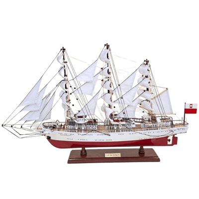 Modelo exclusivo de velero del barco Dar Młodzieży XXL de 71 cm, con posibilidad de personalización mediante grabado