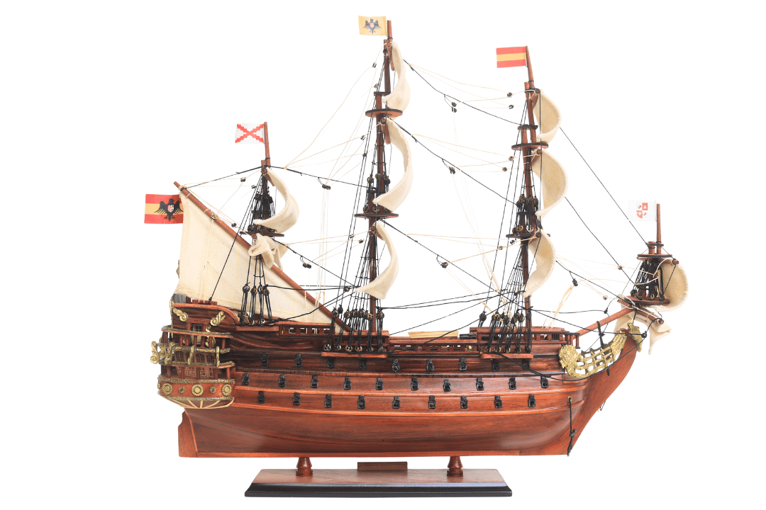 Modelo exclusivo de velero del barco San Felipe - SF4, con posibilidad de personalización mediante grabado