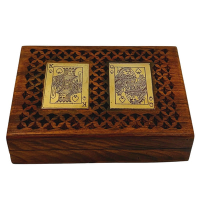 Elegante set de dos barajas de cartas en caja de madera con opción de personalización con grabado