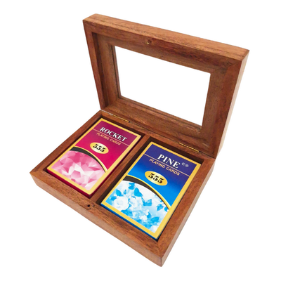 Elegante caja de madera con dos barajas de cartas DNU-007 con posibilidad de personalización mediante grabado