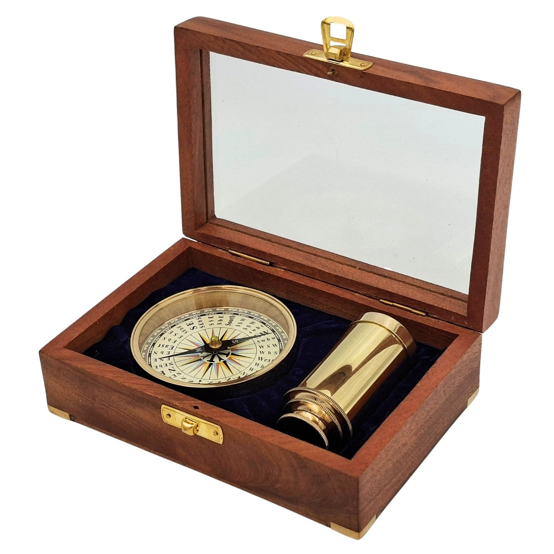 Set de regalo con brújula de latón y catalejo en elegante caja de madera con grabado