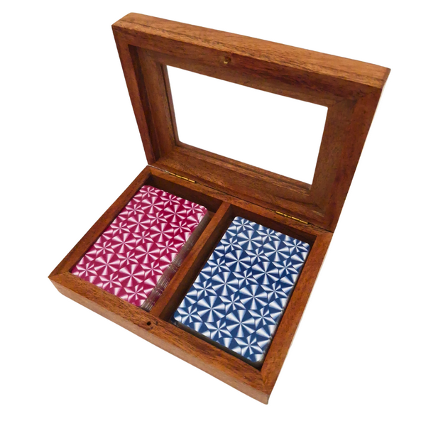 Elegante caja de madera con dos barajas de cartas DNU-007 con posibilidad de personalización mediante grabado
