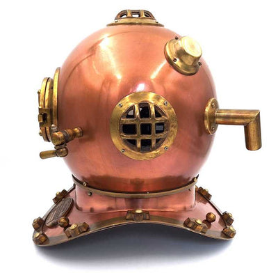 Gran casco de buceador