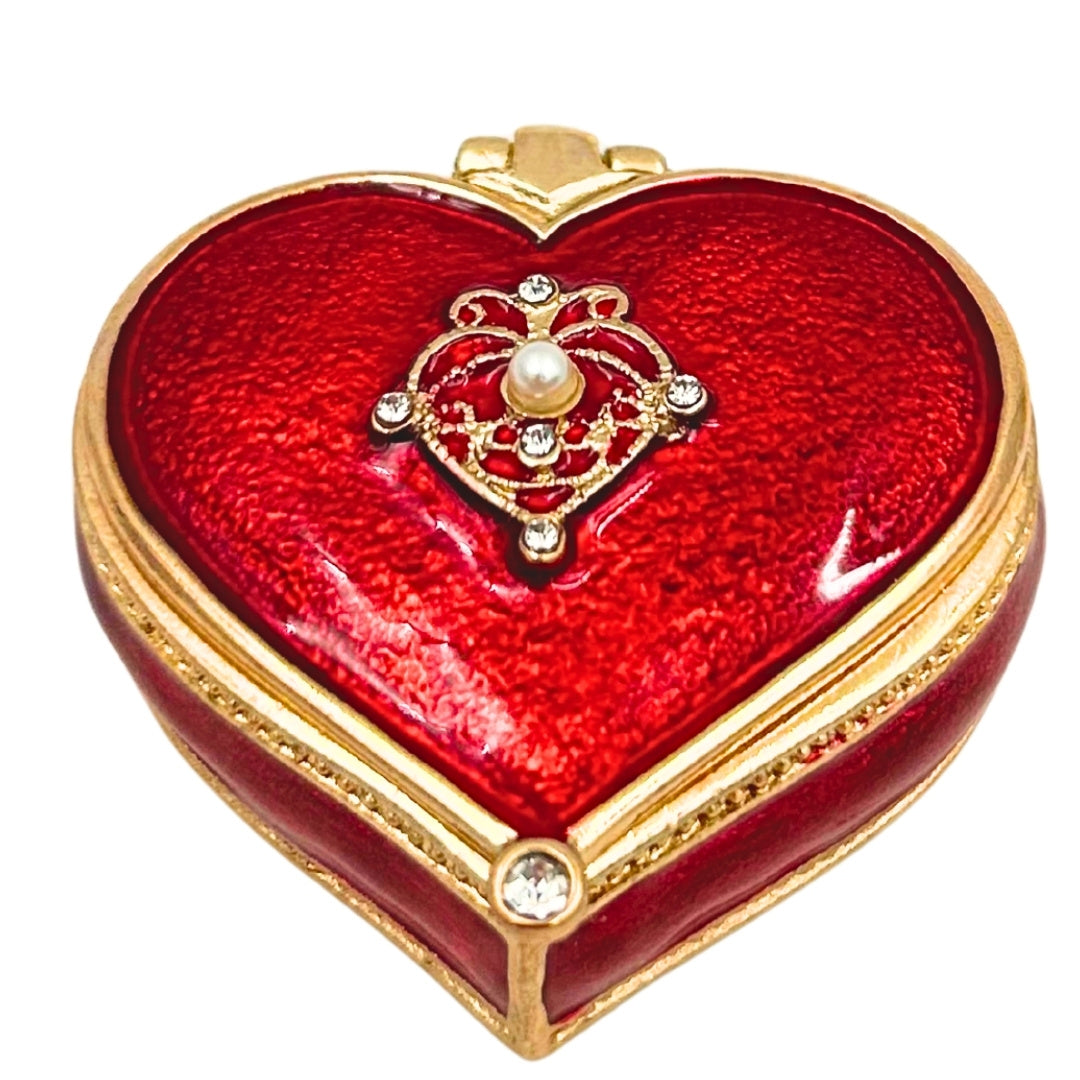 Exclusiva caja joyero en forma de corazón con cristales
