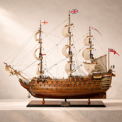 Modelo exclusivo de barco de vela HMS Victory VIC80R