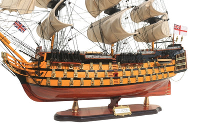 Modelo montado del velero HMS Victory de 80cm con posibilidad de personalización mediante grabado - Decoración exclusiva para regalo, hecho a mano con madera exótica, alta calidad y atención a los detalles