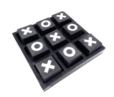 Gran Tres en Raya de Madera 24x24 cm con posibilidad de personalización con grabado - Juego estratégico elegante para regalo - combinación clásica blanco y negro, madera de alta calidad