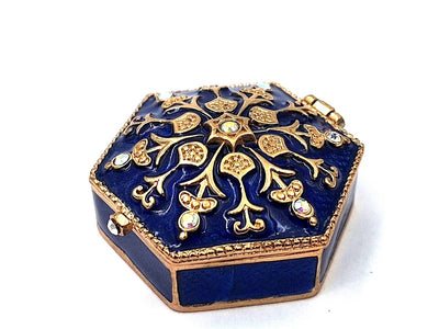 Elegante caja metálica de regalo con cristales B0035-08BL en colores azul marino y dorado con posibilidad de personalización con grabado