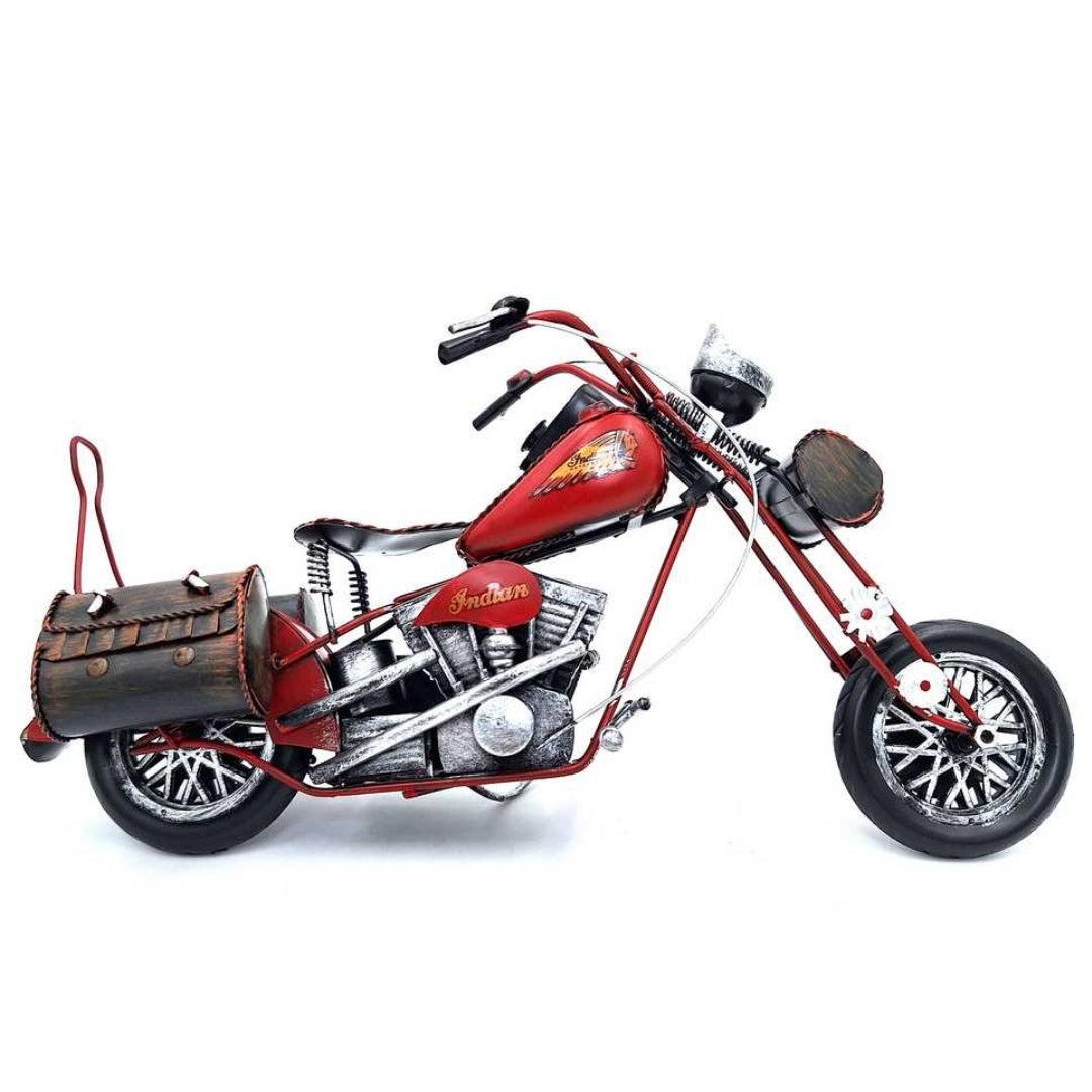 Gran modelo metálico clásico de motocicleta chopper en color rojo con posibilidad de personalización con grabado