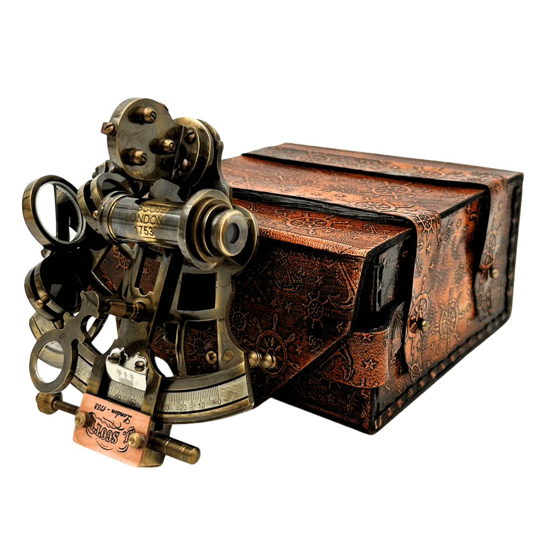Sextante retro de latón en estuche de cuero - instrumento de navegación elegante con opción de grabado - regalo ideal para amantes de la navegación e historia - dimensiones 13x12x7 cm