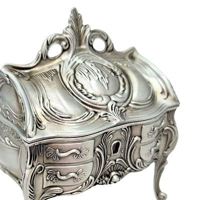 Caja de joyas metálica plateada retro 2056M con posibilidad de grabado - Regalo elegante para el Día de la Madre o cumpleaños, dimensiones 9,7 x 10 x 6,7 cm, estilo rococó con ornamentos florales
