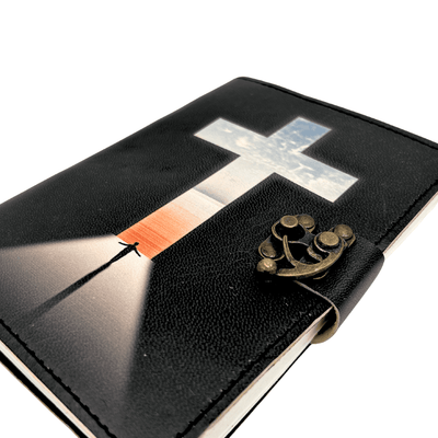 Cuaderno de cuero Cruz Religiosa Libro de Oraciones con grabado