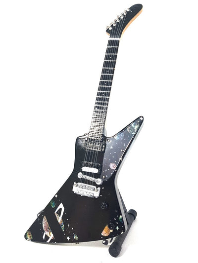 Mini guitarra estilo Scorpions Matthias Jabs MGT-7818  