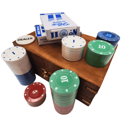 Elegante Set de Póker en Caja de Madera con Grabado