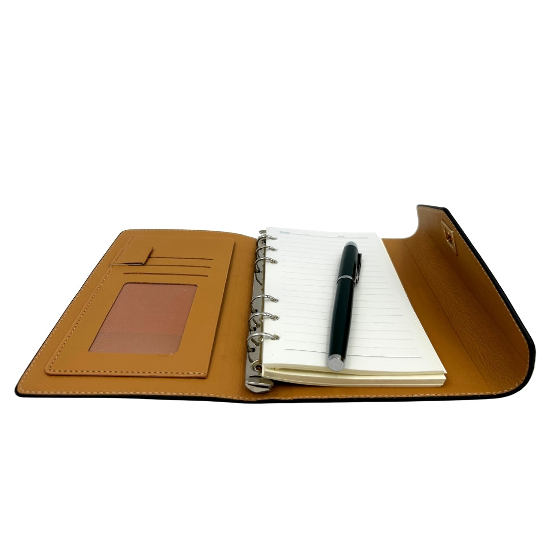 Elegante set de regalo con grabado personalizado - Cuaderno de cuero A6 con bolígrafo de alta calidad en caja de regalo de lujo  