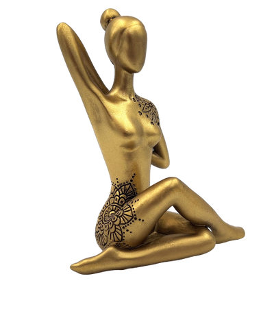 Figura decorativa dorada Yoga con posibilidad de personalización con grabado