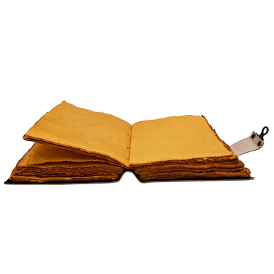 Cuaderno de Piel Retro Mariposa con Grabado