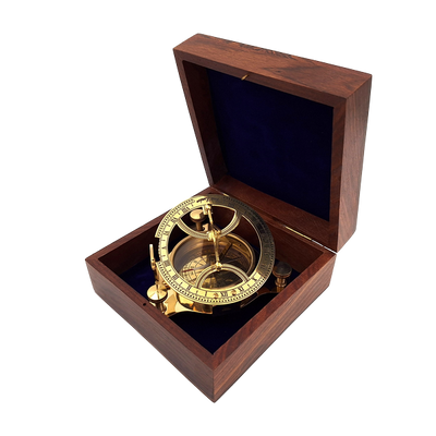Brújula Dollond de latón en caja de madera con función de reloj de sol - ideal para regalo con opción de grabado - estilo antiguo, dimensiones 7,5 x 7,5 x 3 cm