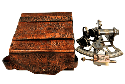 Sextante retro de latón en estuche de cuero - instrumento de navegación elegante con opción de grabado - regalo ideal para amantes de la navegación e historia - dimensiones 13x12x7 cm