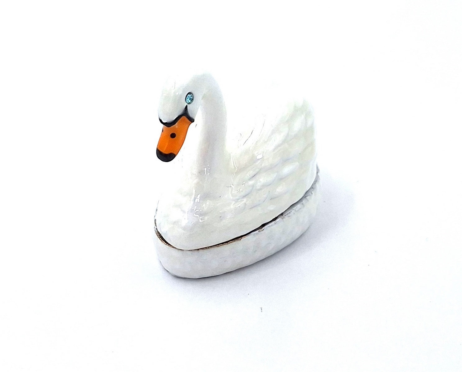 Elegante caja metálica de regalo en forma de cisne con posibilidad de personalización con grabado, blanco y dorado, ideal para guardar joyas - dimensiones 5x3,7x2,7 cm