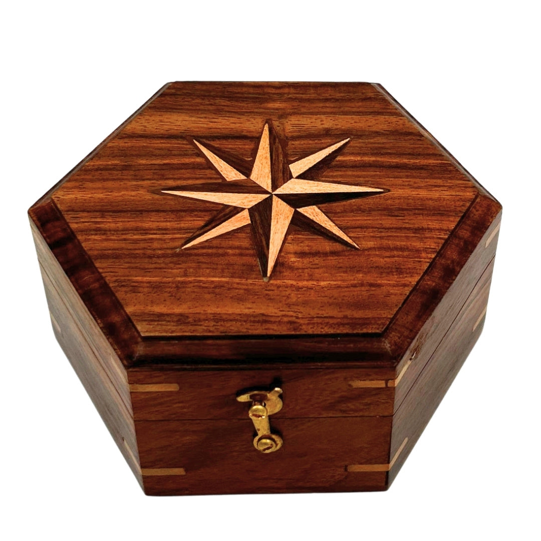Brújula de latón con reloj de sol en elegante caja de madera - regalo ideal con opción de personalización con grabado - estilo retro, fabricación clásica, alta calidad
