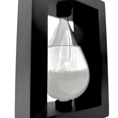 Barómetro de tormenta Fitzroya en marco de madera - Gota Storm Glass con posibilidad de personalización con grabado - regalo ideal para cualquier ocasión - estación meteorológica elegante en estilo moderno con cristales que reaccionan a cambios climáticos