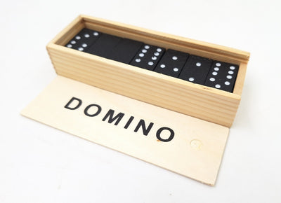 Dominó en caja de madera con posibilidad de grabado personalizado - regalo ideal para amantes de los juegos de mesa, 28 fichas de plástico, dimensiones de la caja 5 x 15 x 3,5 cm, material: madera y plástico