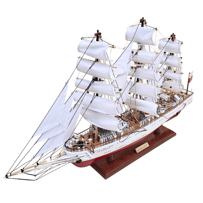 Modelo exclusivo de velero del barco Dar Młodzieży XXL de 71 cm, con posibilidad de personalización mediante grabado