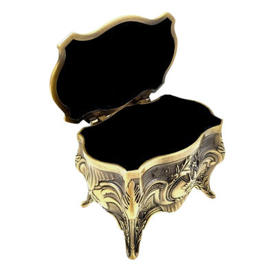 Caja metálica dorada para joyas retro con posibilidad de personalización mediante grabado - Elegante y ricamente decorada, ideal para regalo - Dimensiones: 10,8 x 7,7 x 9,2 cm, maciza y llamativa, perfecta para guardar objetos valiosos