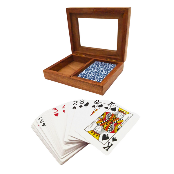 Elegante caja de madera con dos barajas de cartas DNU-007 con posibilidad de personalización mediante grabado