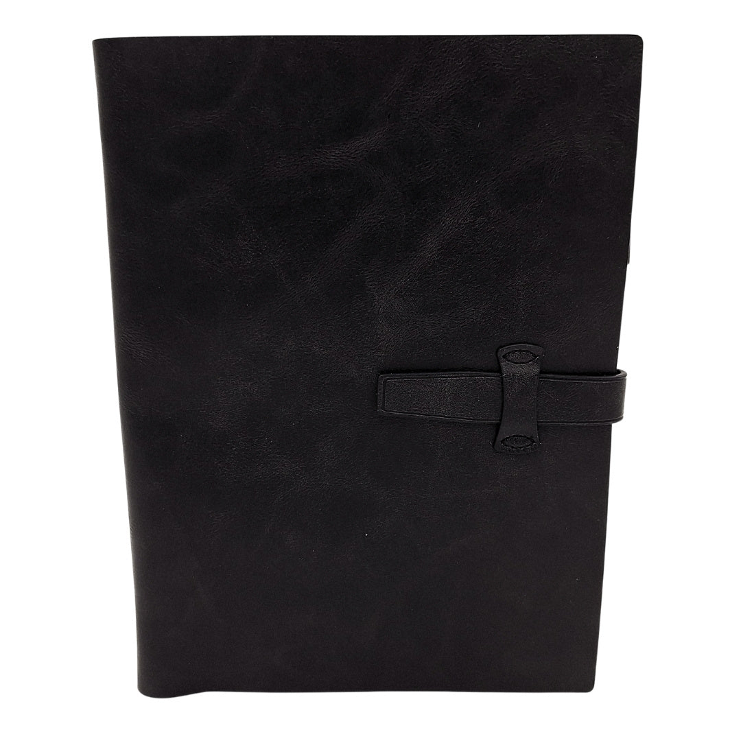 Elegante cuaderno de cuero A5 vintage retro con cierre y posibilidad de personalización con grabado