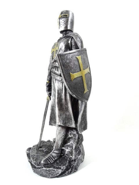 Figura de caballero cruzado de 30 cm con grabado