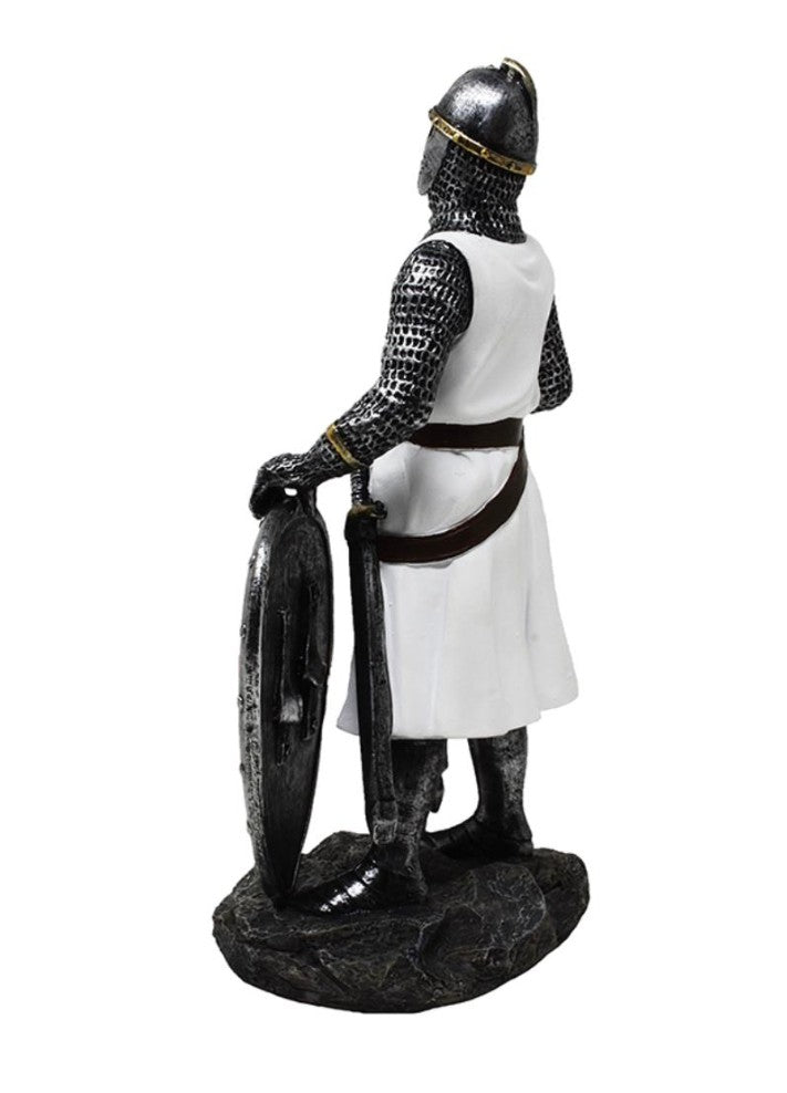 Figura de Caballero Templario de 18,5 cm de poliresina con posibilidad de personalización con grabado