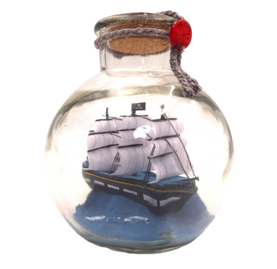 Miniatura de velero en botella con posibilidad de personalización con grabado – decoración náutica clásica para regalo, 10 x 10 x 11 cm