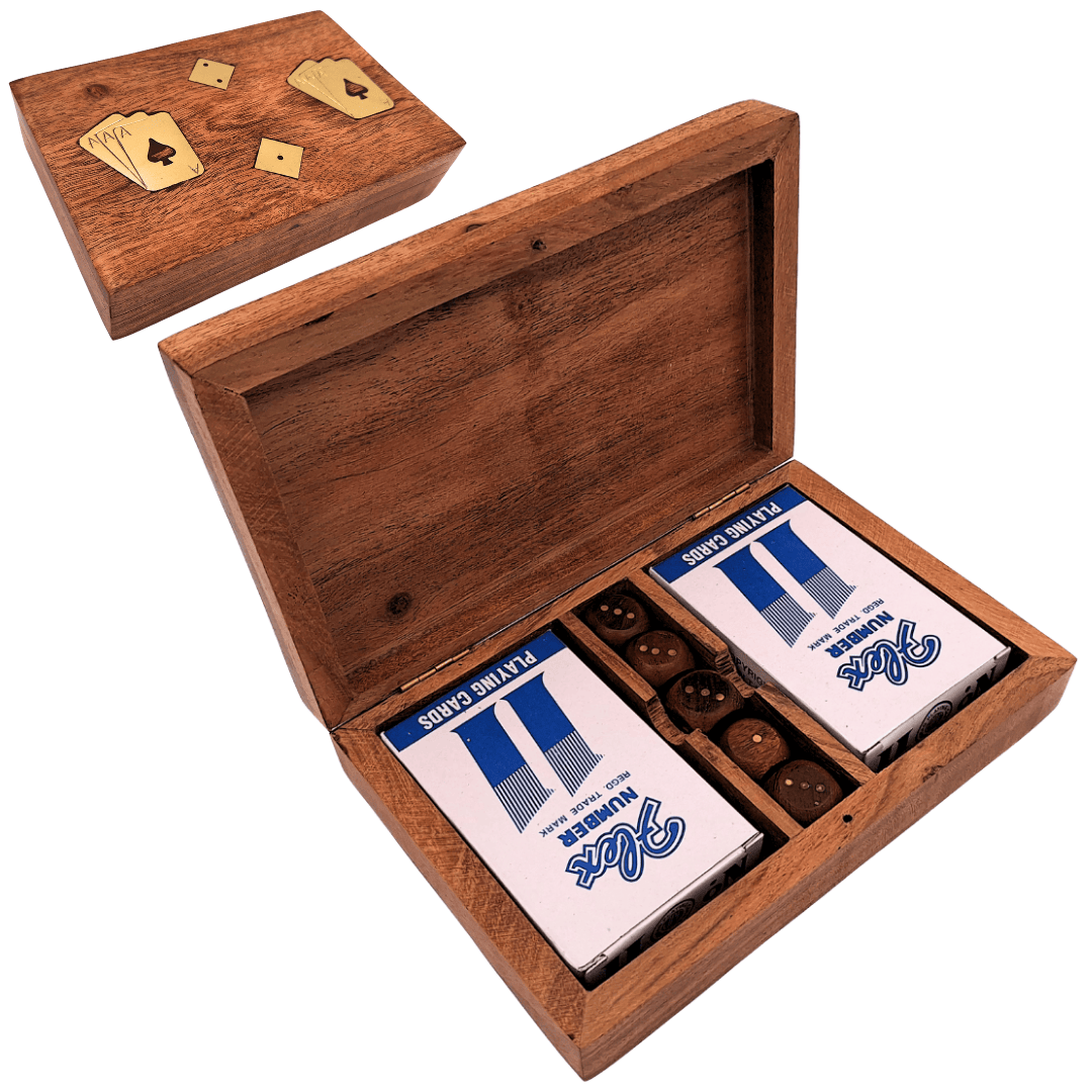 Elegante Set de Juegos de Cartas y Dados en Caja de Madera con Adornos de Latón