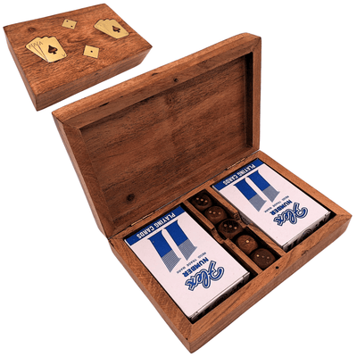 Elegante Set de Juegos de Cartas y Dados en Caja de Madera con Adornos de Latón
