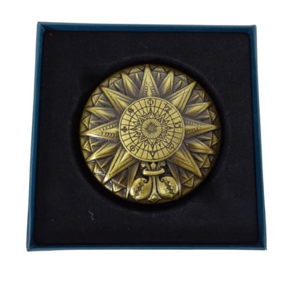 Brújula solar renacentista de latón con grabado - Elegante regalo vintage de 4,5 cm de altura y 8,5 cm de diámetro