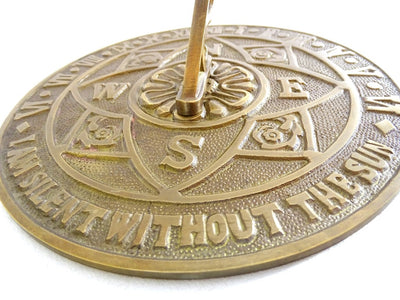 Reloj de sol flor de latón con posibilidad de grabado personalizado  