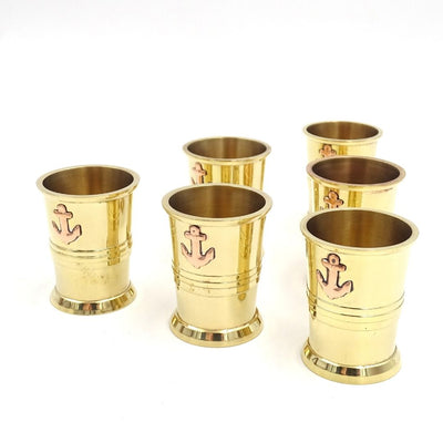 Set de 6 vasos metálicos con ancla en caja de madera - ideal para regalo con opción de personalización mediante grabado - latón dorado, capacidad 50 ml, diseño elegante para amantes de la náutica