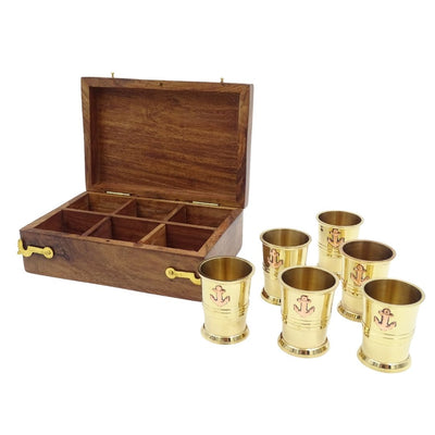 Set de 6 vasos metálicos con ancla en caja de madera - ideal para regalo con opción de personalización mediante grabado - latón dorado, capacidad 50 ml, diseño elegante para amantes de la náutica