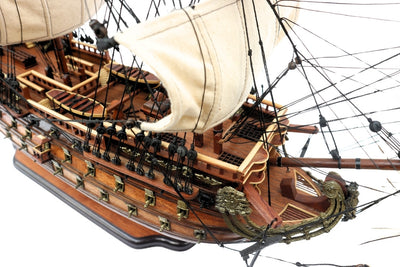 Modelo de velero del barco San Felipe de 80cm, con posibilidad de personalización mediante grabado
