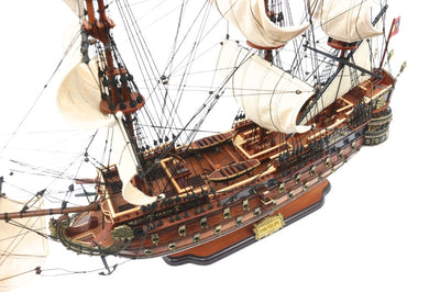 Modelo de velero del barco San Felipe de 80cm, con posibilidad de personalización mediante grabado