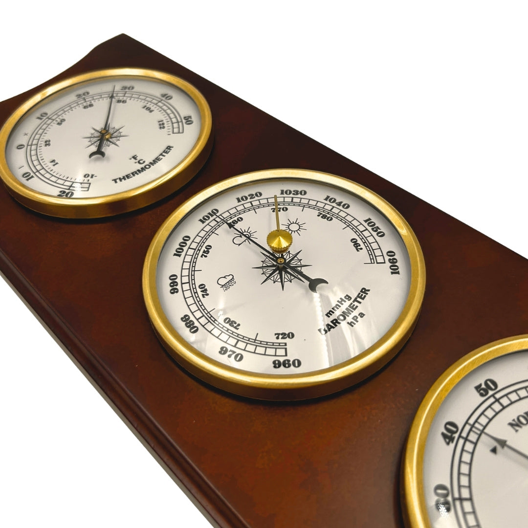 Estación Meteorológica Retro Elegante de 36 cm con Grabado – Barómetro, Termómetro, Higrómetro en Caja de Madera