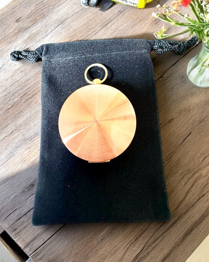 Brújula oro rosa - de navegación en estilo retro – instrumento portátil y preciso para determinar la dirección para viajeros y exploradores. Grabado, personalización.