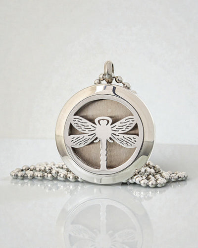 Collar Aromalife Dragonfly Spirit – Relicario aromático con libélula 25 mm
