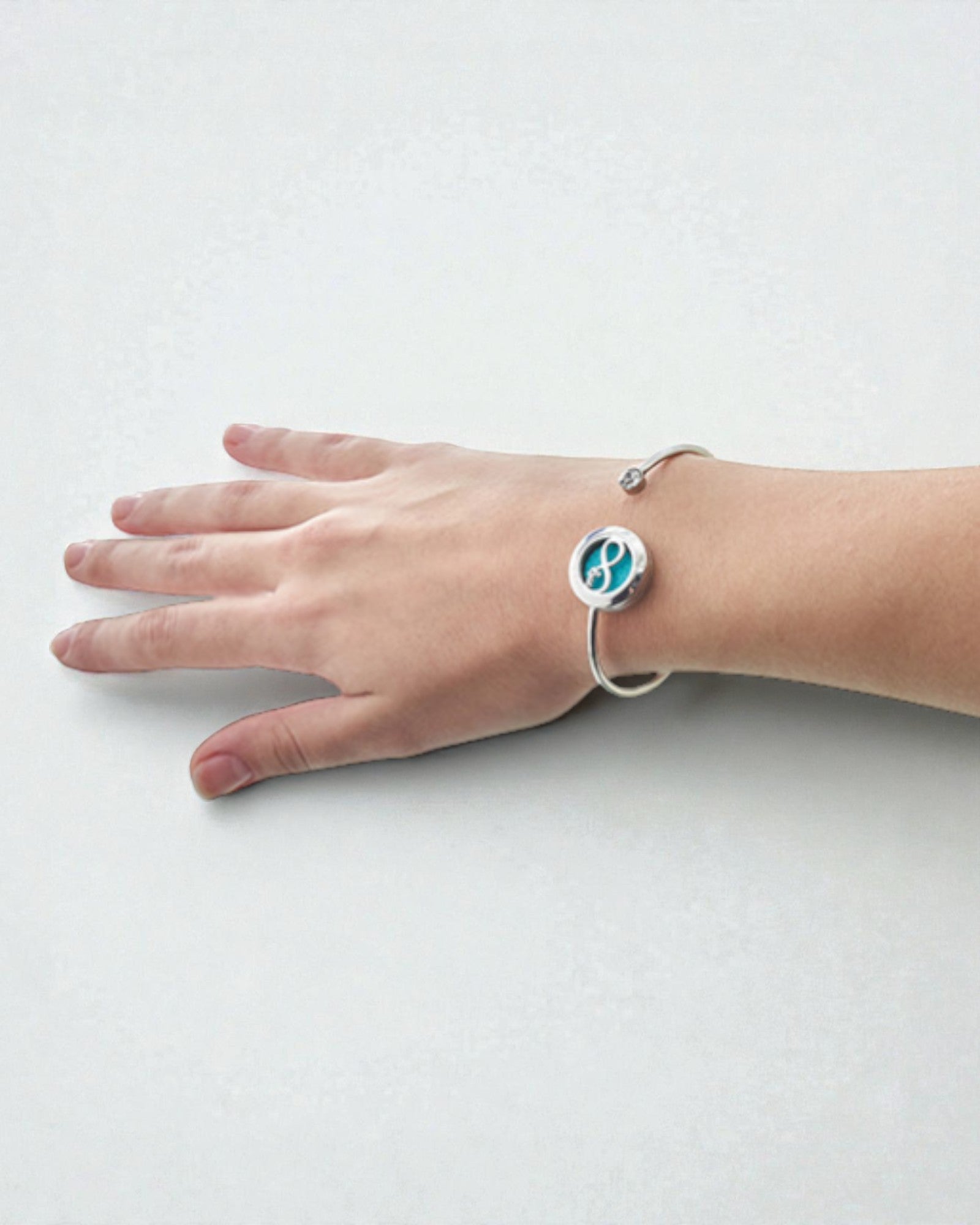 Pulsera Aromalife Eternal Love – Relicario aromático Amor Infinito 20 mm