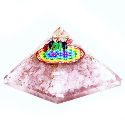 Pirámide de orgonita de cuarzo rosa con patrón arcoíris de la flor de la vida