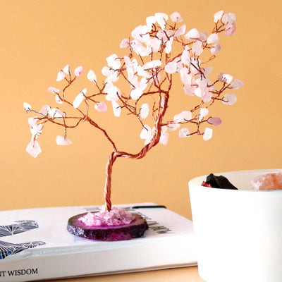 Árbol de Piedra de Cuarzo Rosa sobre Base de Ágata Rosa  